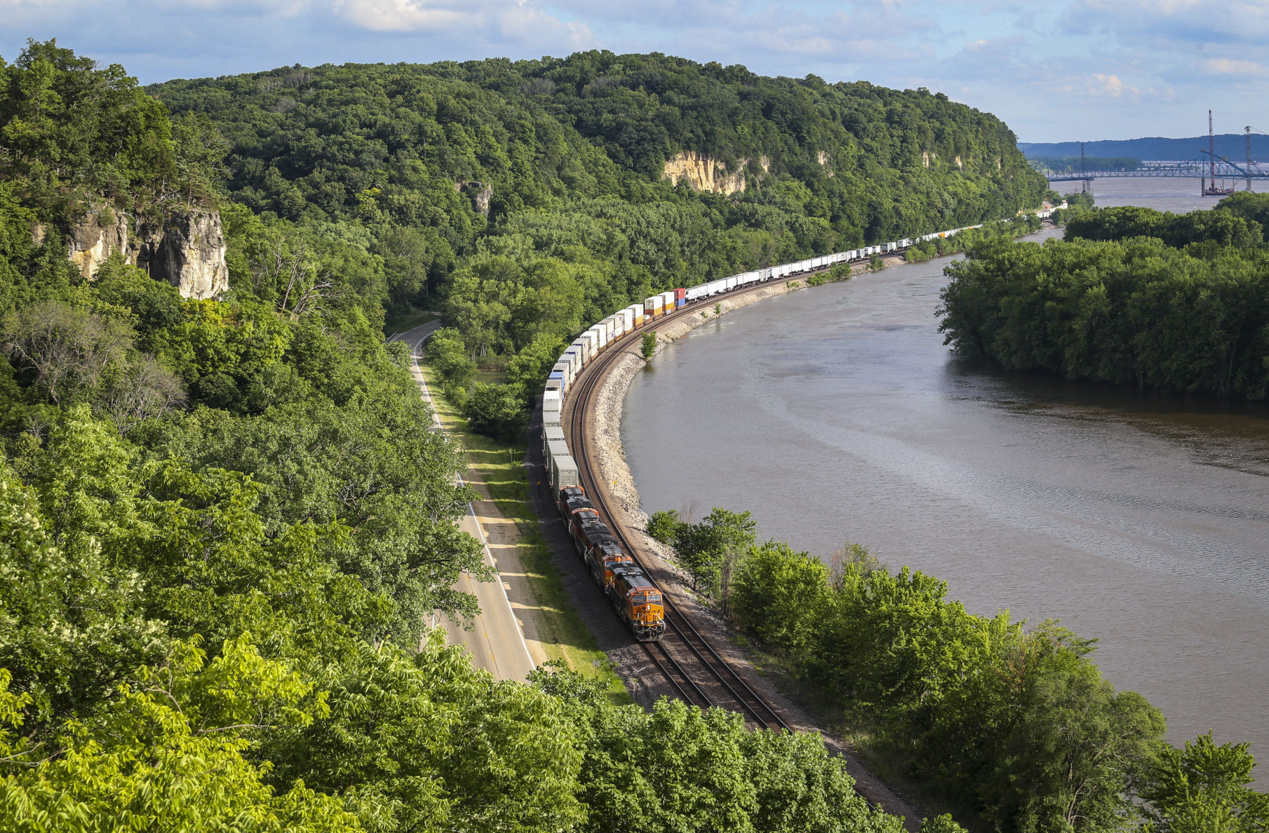 THE GREAT RIVER-0621
